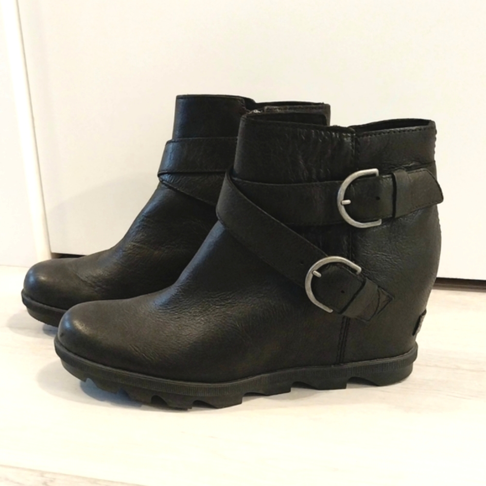 Sorel Joan Of Artic Black Wedge Boots Size 11